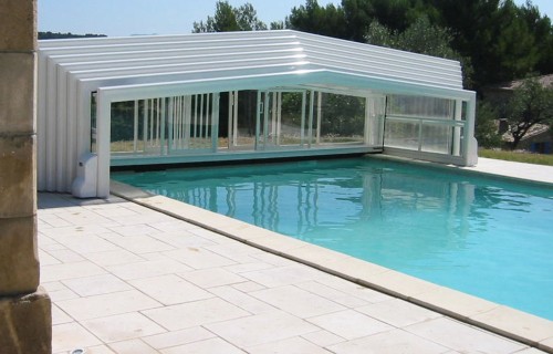 SolarPatio-from-PowerPlastics-Pool-Covers-2-2.jpg